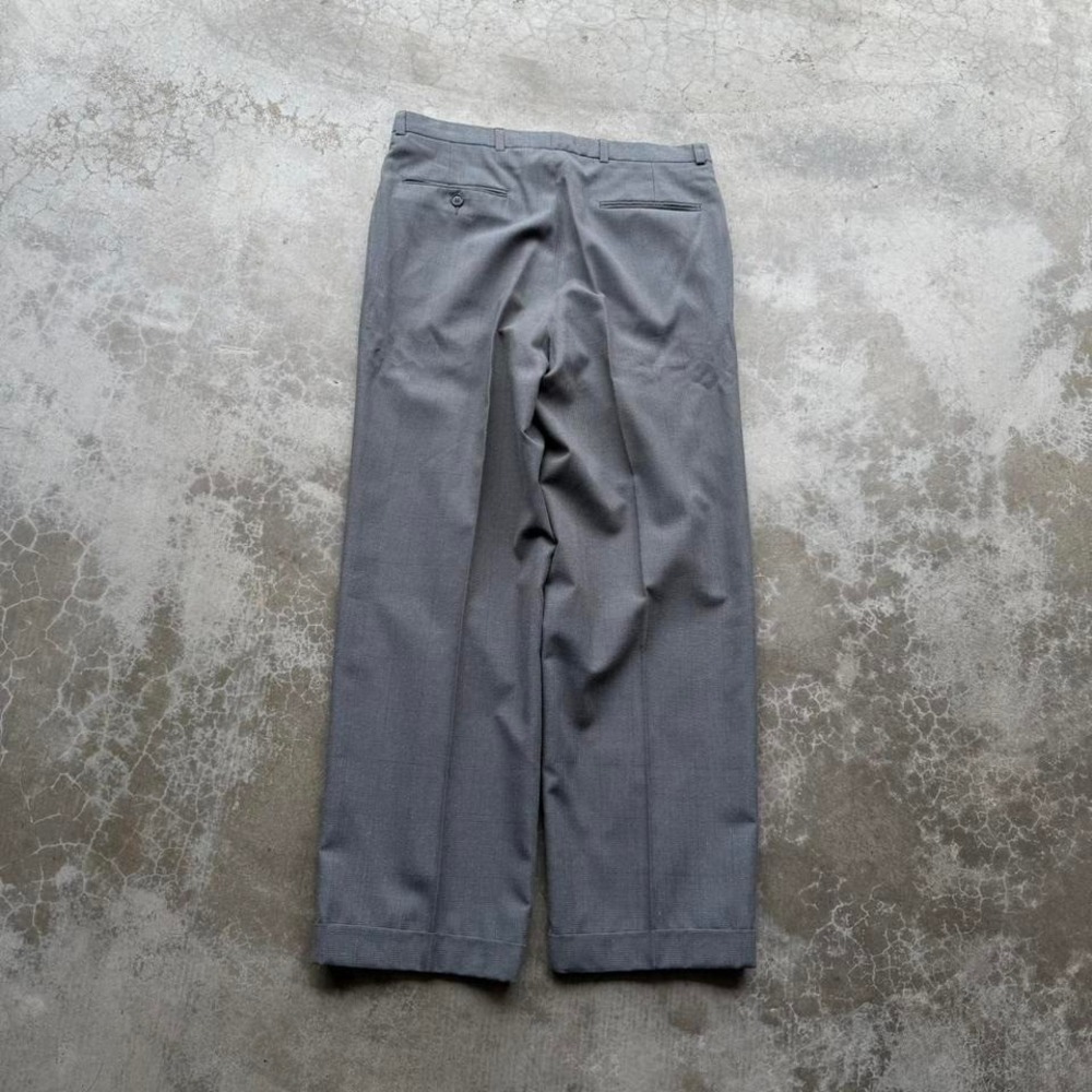 Vintage Milano Grey Double Breasted Houndstooth plaid full suit jacket and pants - Picture 8 of 8